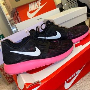 Nike Roshe Run one flight weight (GS)